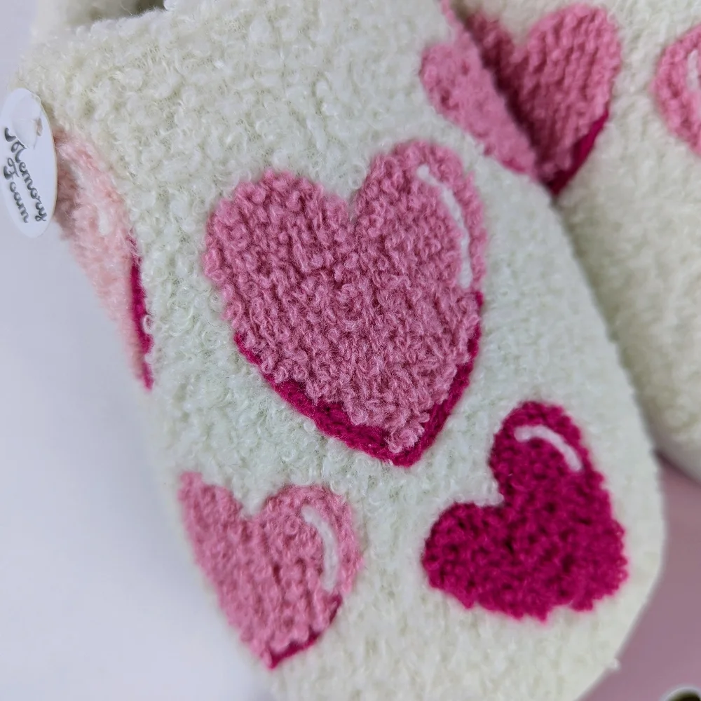 Hearts Slippers Sherpa Upper Fleece Memory Foam Slip On Ivory Pink L (8/9) NWT - Picture 2 of 13